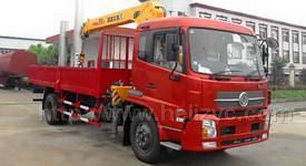 東風(fēng)天錦隨車(chē)起重運輸車(chē)圖片